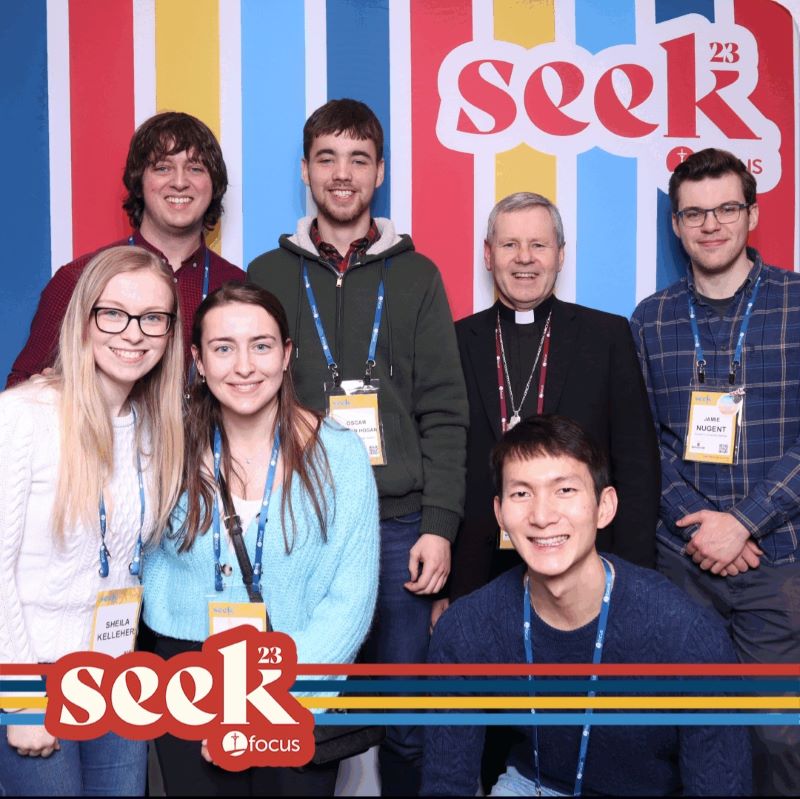 The group enjoying the photobooth at SEEK23.