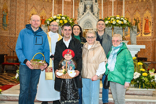 At the Blessing of Easter Food with the Polish Community at Clonakilty Parish Church are Fr Rafal Zielonka, with the Fracek Family and friends, including Kris, Ola, Witek, Jga, Asia, Piotr and Barbara.