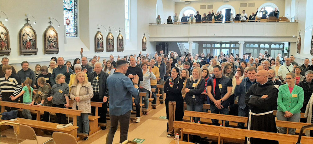 Polish-Irish Mass, during which Father Jozef Witko OFM preached and the faithful received the Sacrament of the Sick