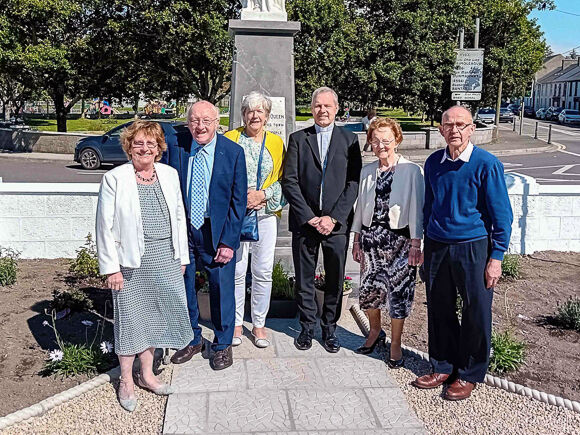 Bishop Fintan Gavin pictured with members of the Clonakilty branch of the Vocations Society of St Joseph. (l to r) Nora and Luke McCarthy, Mary Finn, Maureen Callanan and Padraig McCarthy.