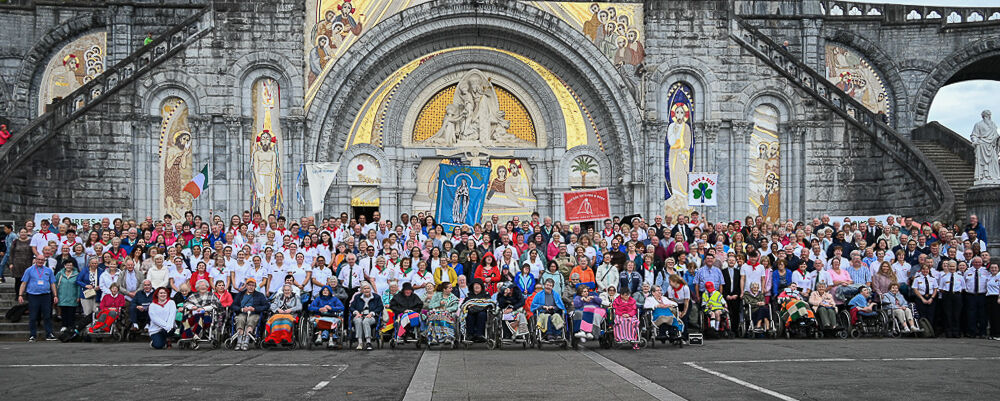 The pilgrimage group photo in Lourdes on the Cork and Ross pilgrimage