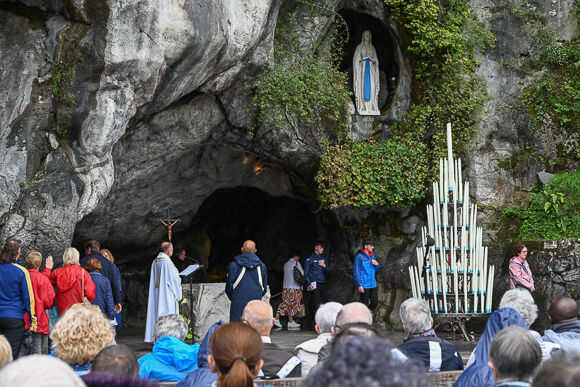 Visiting the Grotto in Lourdes on the Cork and Ross pilgrimage