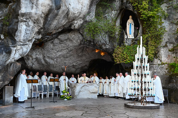 The Cork and Ross pilgrims celebrating Mass at the Grotto