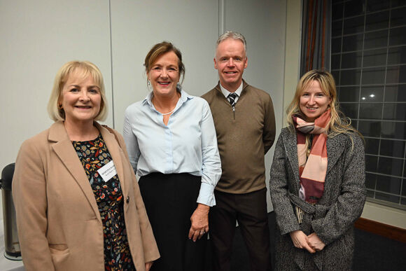 Martina Barry (Scoil Barra), Susan O’Hanrahan (Diocese of Cork & Ross), Micheál  Ó Draighneán (Gaelscoil Uí Riada), Emma Uí Riordáin (Cappabue NS)