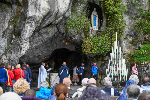 Cork and Ross pilgrims pass under the Lourdes Grotto