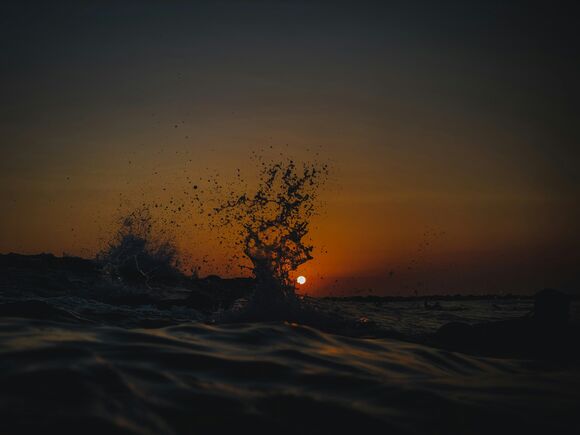 Dying, you destroyed our death: rising you restored our life: Lord Jesus come in glory. philip graves 9ERsEJQuY7A unsplash